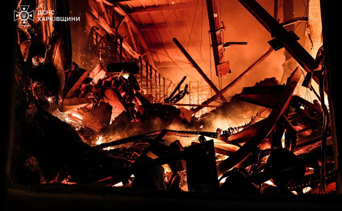 This handout photograph taken and released by Ukrainian State Emergency Service Press Service on May 26, 2025 shows a blaze in a private enterprise facility following a Russian strike in Kharkiv region, amid the Russian invasion in Ukraine. (Photo by Handout / State Emergency Service of Ukraine / AFP) / XGTY / RESTRICTED TO EDITORIAL USE - MANDATORY CREDIT "AFP PHOTO / STATE EMERGENCY SERVICE OF UKRAINE " - NO MARKETING NO ADVERTISING CAMPAIGNS - DISTRIBUTED AS A SERVICE TO CLIENTS