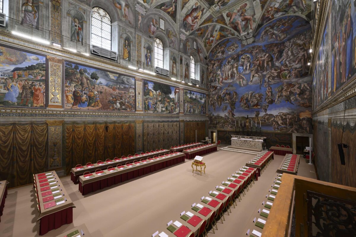Bishop Bacani: Pray for cardinals to elect the rightful pope