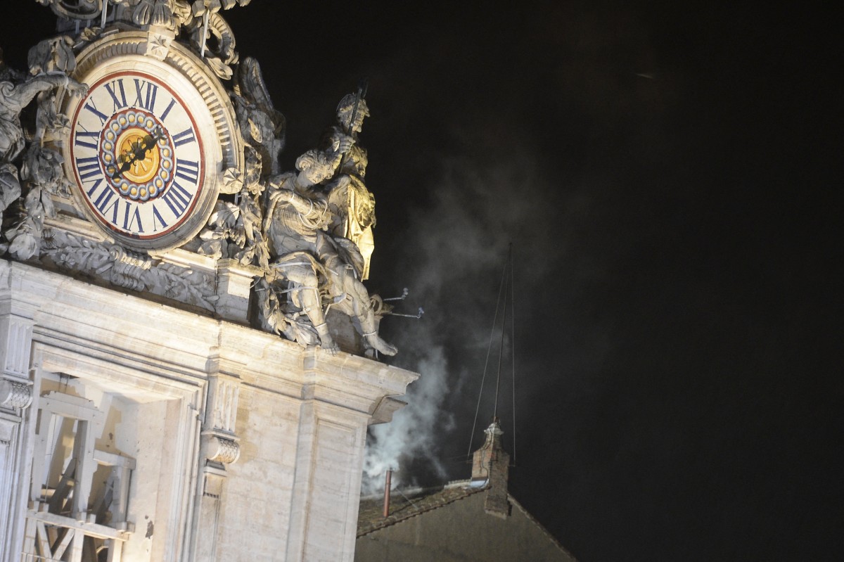 White smoke: signaling a new pope down the ages